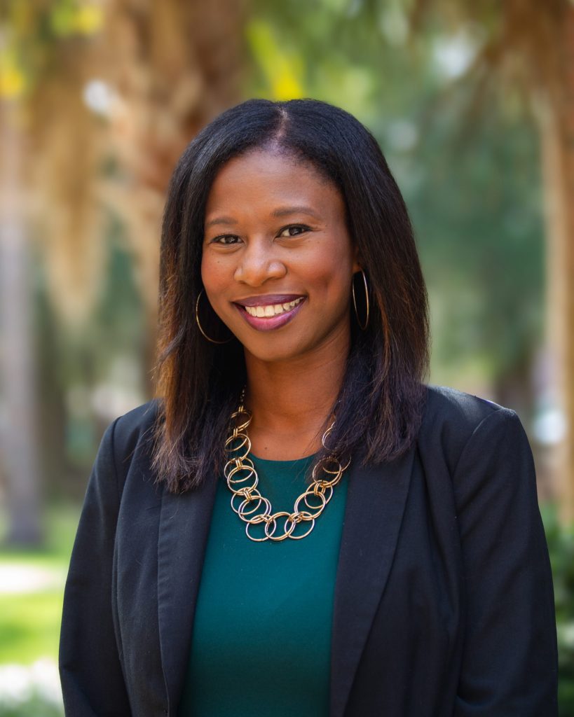 Photo of Professor Kristen V. Hardy