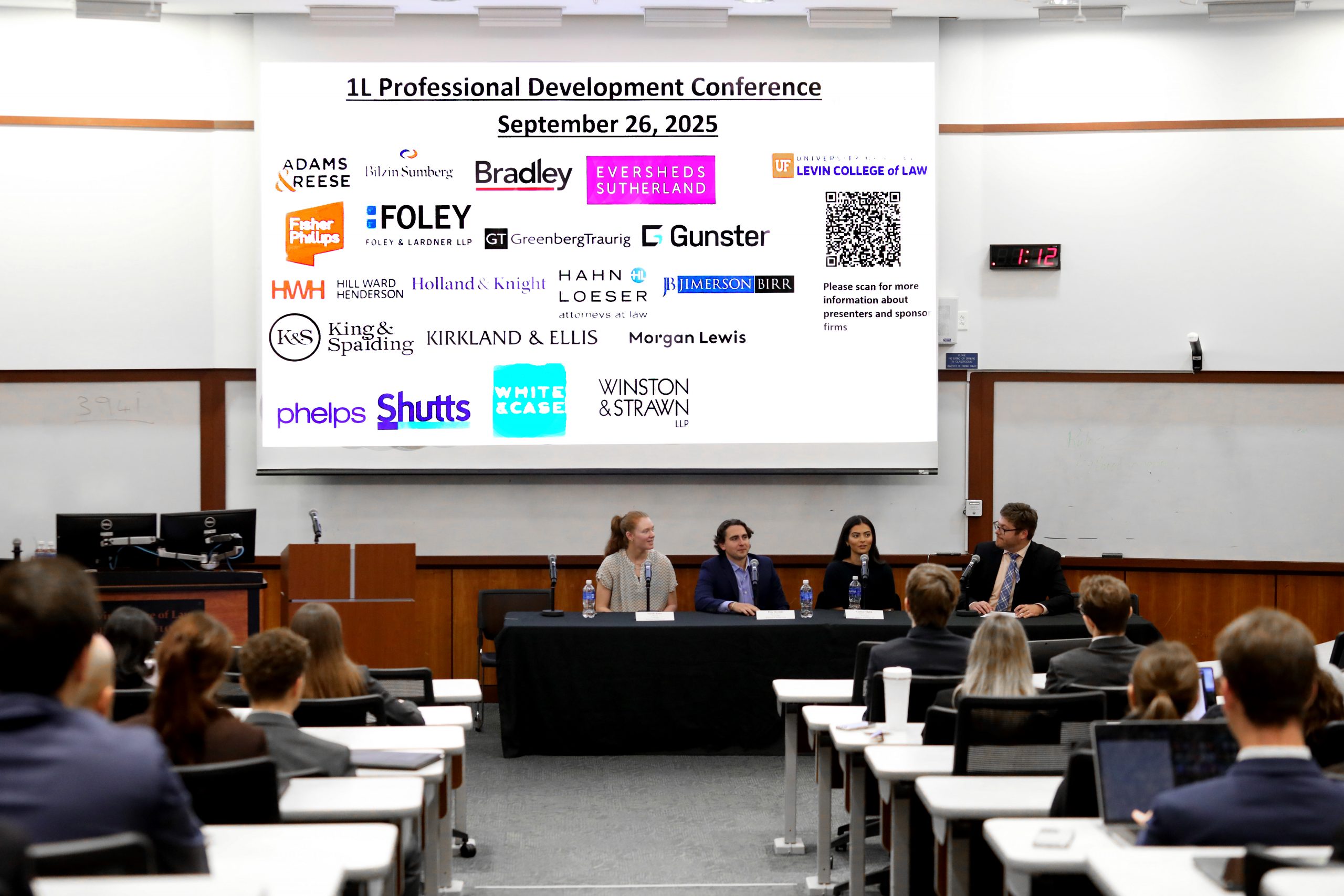 UF Law Hosts Nearly 20 Law Firms for 1L Student Networking and Career Panels