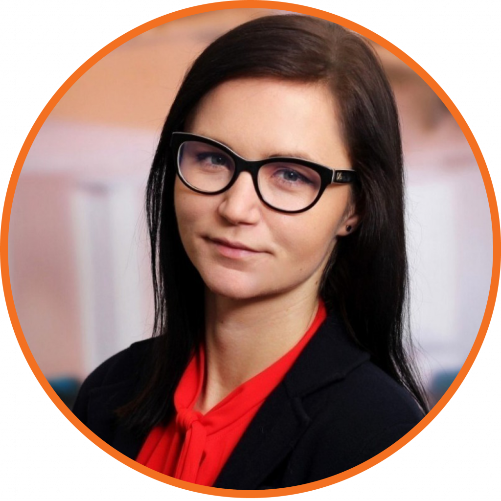 Silvia Perdochova Headshot