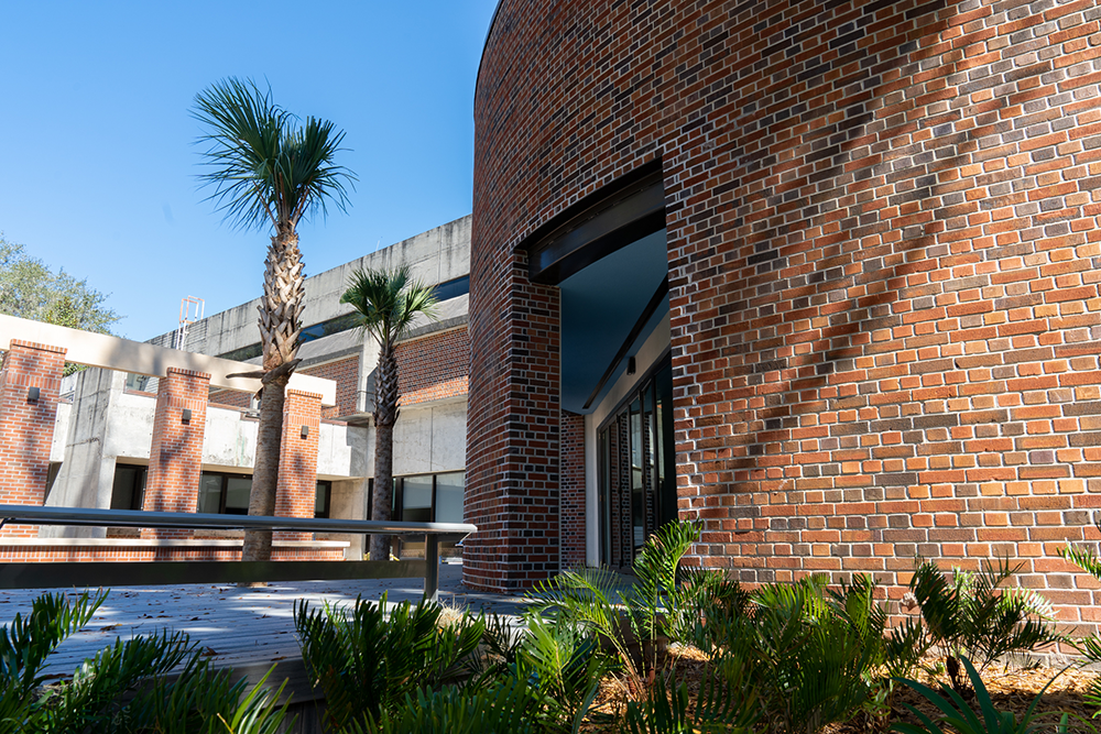 Bailey Courtroom exterior