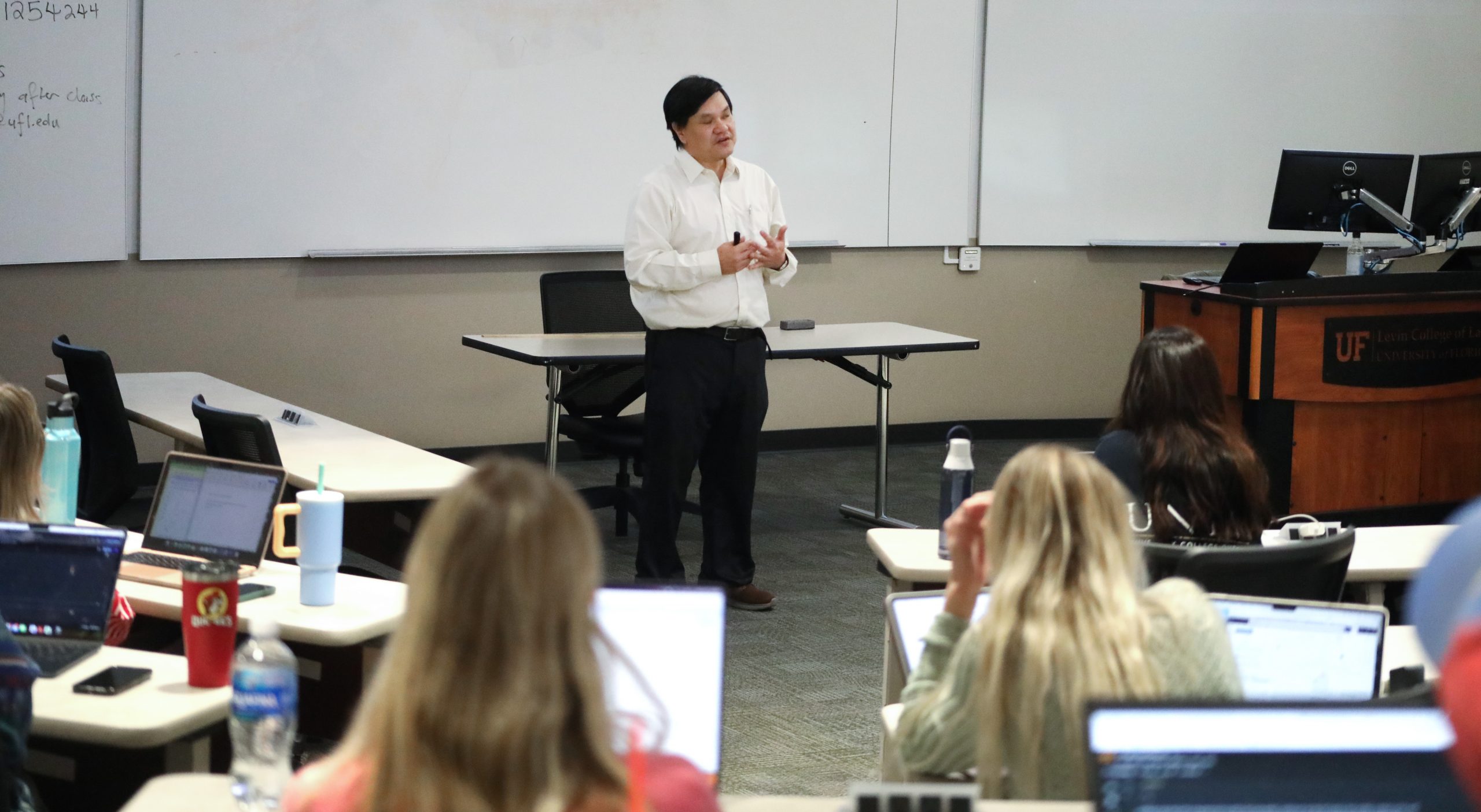 Thinh Nguyen teaches at UF Law's 2026 Compressed Course Week